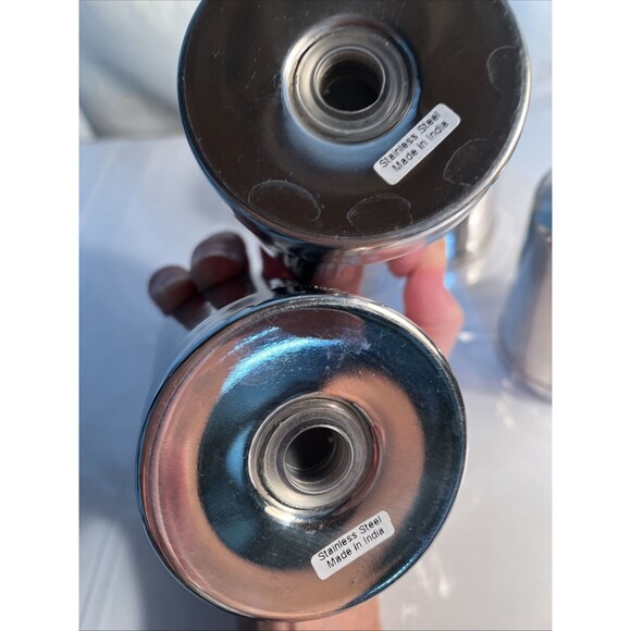 Duster/Shaker And Grated Cheese Shaker And Salt And Pepper Set(Stainless Steel) - Picture 4 of 6